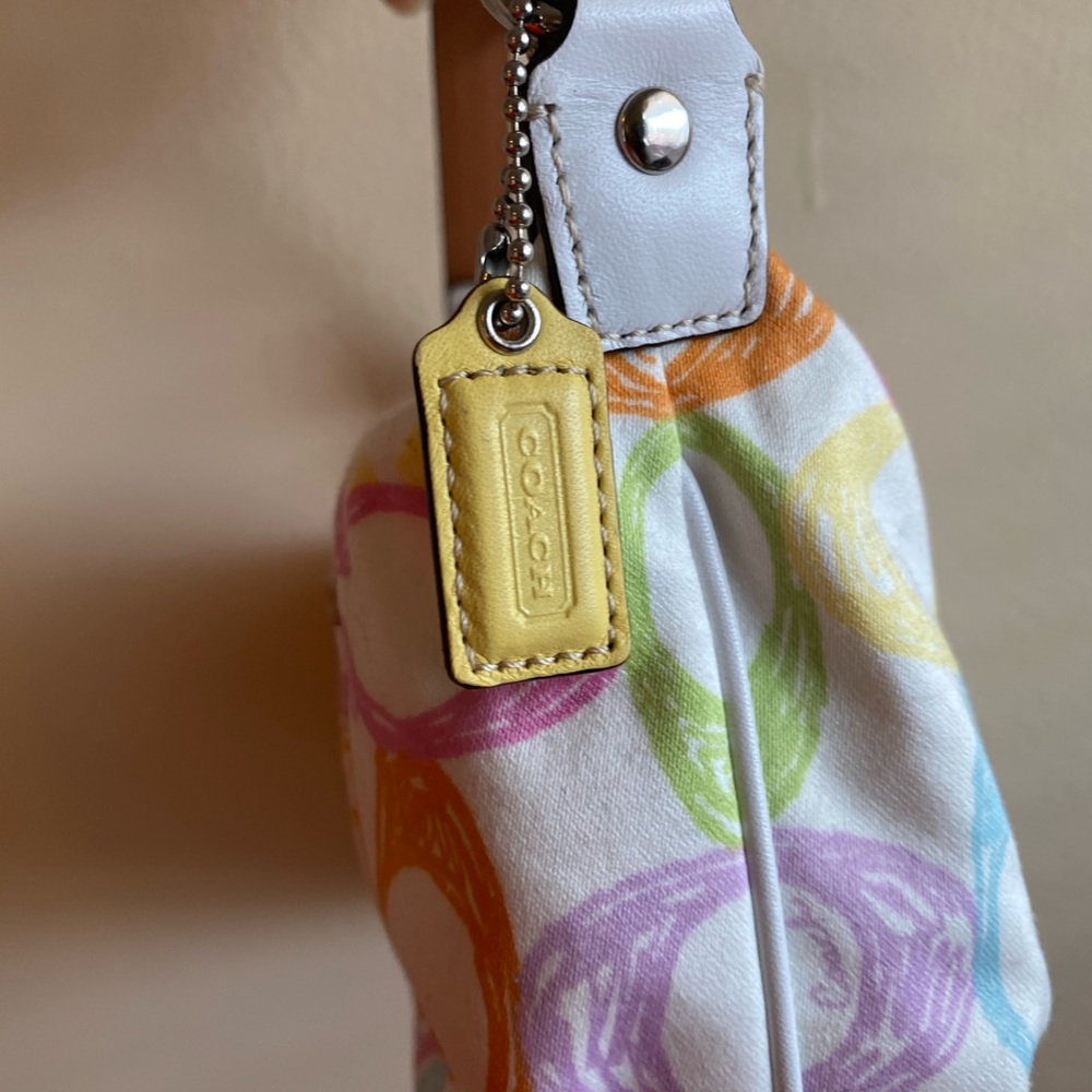 Vintage Coach Purse! - Picture 3 of 7